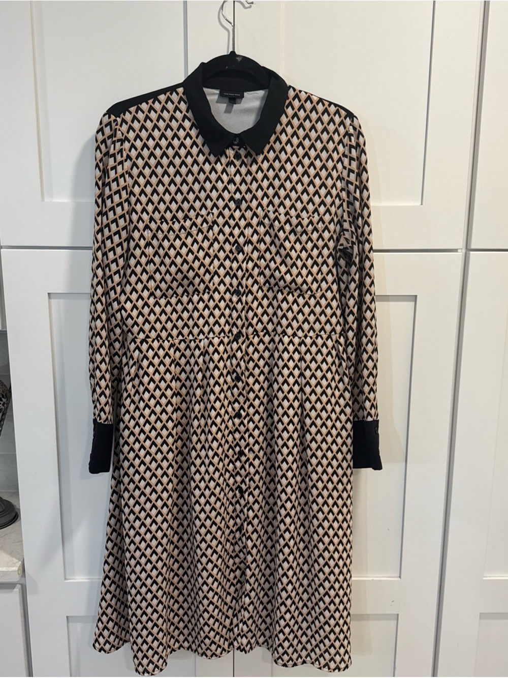 Who What Wear Black and Cream Geometric Button-Front Shirt Dress Sz L